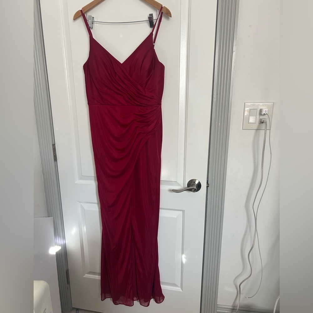 Azazie Burgundy Sheath Pleated Chiffon Dress Maxi Dress size 14 formal wedding
